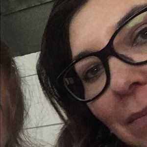 Meet your Posher, Leina